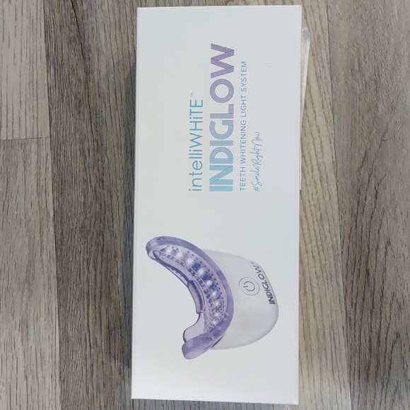 Teeth Whitening System - Picture 1 of 11